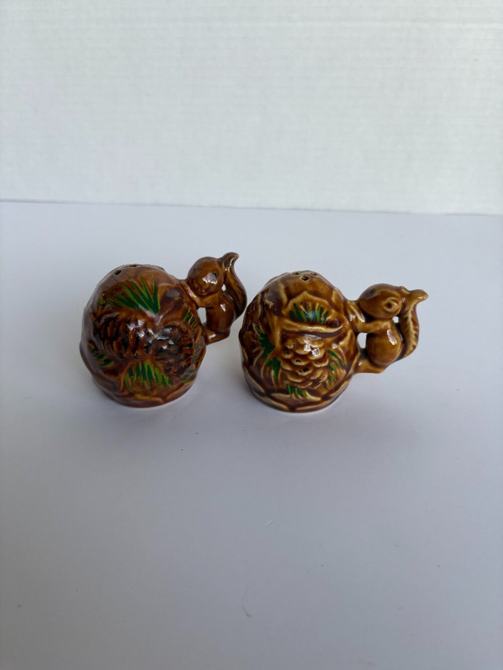 Vintage Ceramic Squirrel and Pinecone Salt and Pepper Shakers